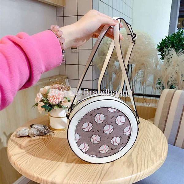 2020 fashion designer bag g letter round cake bag classic luxury shoulder bag for women's crossbody bags
2020 fashion designer bag g letter round cake bag classic luxury shoulder bag for women's crossbody bags