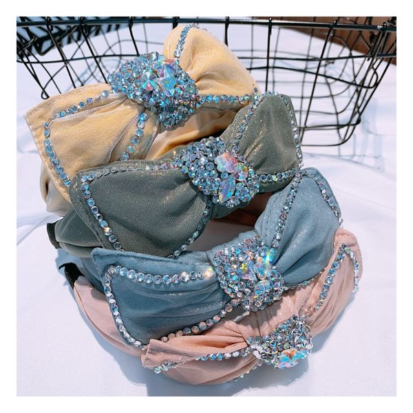 dvacaman big bow-knot cz crystal lace headband women korean wide-brimmed hairband fashion cute female headdress hair accessories, Golden;white
dvacaman big bow-knot cz crystal lace headband women korean wide-brimmed hairband fashion cute female headdress hair accessories, Golden;white