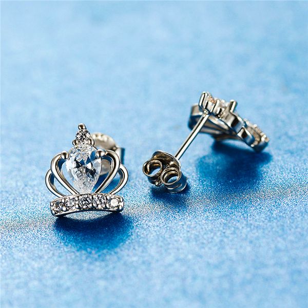 cute female small crown stud earrings vintage zircon stone wedding earrings fashion silver gold color for women, Golden;silver 
cute female small crown stud earrings vintage zircon stone wedding earrings fashion silver gold color for women, Golden;silver