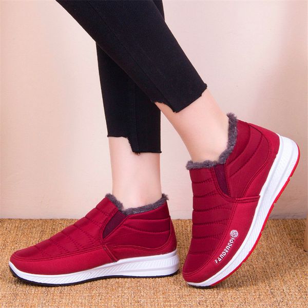 winter plus cotton middle-aged and elderly shoes men and women with the same warm large size plus velvet thick cotton boots, Black
winter plus cotton middle-aged and elderly shoes men and women with the same warm large size plus velvet thick cotton boots, Black