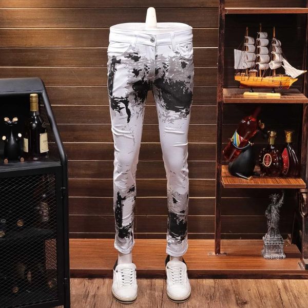 autumn white printing leisure time jeans man directly canister self-cultivation elastic force personality long pants, Blue
autumn white printing leisure time jeans man directly canister self-cultivation elastic force personality long pants, Blue