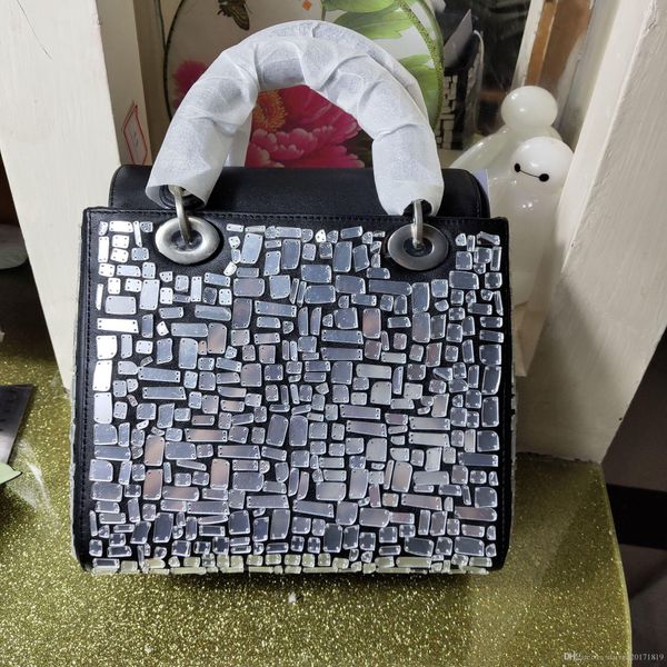 2019 women designer handbags bucket bag luxury crossbody fashion shoulder bags sequins decoration bag purses ladies handbag
2019 women designer handbags bucket bag luxury crossbody fashion shoulder bags sequins decoration bag purses ladies handbag