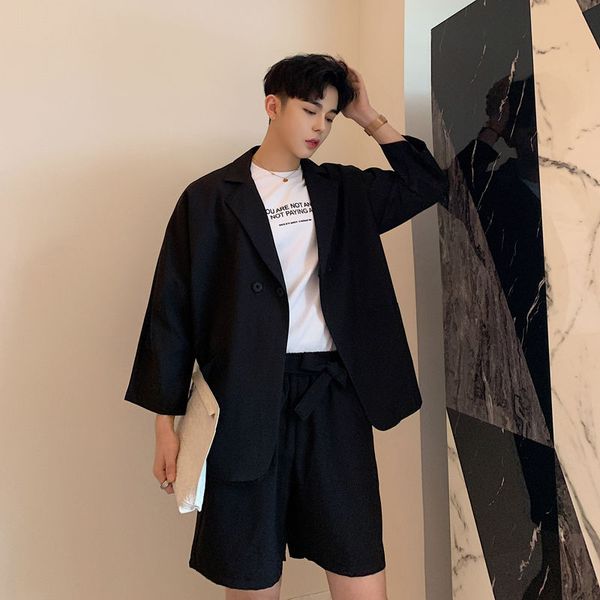 ewq / men's wear 2020 summer tide new three quarter sleeve cardigan oversize blazers + knee-lengths pants two pieces set 9y1680, White;black
ewq / men's wear 2020 summer tide new three quarter sleeve cardigan oversize blazers + knee-lengths pants two pieces set 9y1680, White;black