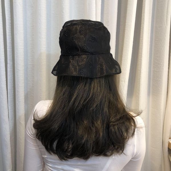 2020 роскошь дизайнер лето bucket hat печати женщины путешествия вс крышка широкий брим floppy вс hat летние шапки для женщин защиты sun bea, Blue;gray
2020 роскошь дизайнер лето bucket hat печати женщины путешествия вс крышка широкий брим floppy вс hat летние шапки для женщин защиты sun bea, Blue;gray