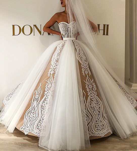 luxurious 2020 lace beaded arabic wedding dresses sweetheart ball gown bridal dresses vintage tulle wedding gowns, White
luxurious 2020 lace beaded arabic wedding dresses sweetheart ball gown bridal dresses vintage tulle wedding gowns, White