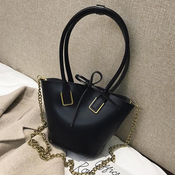 european fashion female tote bucket bag 2020 new pu leather women's designer handbag chain shoulder messenger bag
european fashion female tote bucket bag 2020 new pu leather women's designer handbag chain shoulder messenger bag