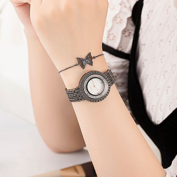 2pcs women watches with fashion pedant butterfly bracelet 2019 zonmfei brand rhinestones wrist watches 4 colors sale, Slivery;brown
2pcs women watches with fashion pedant butterfly bracelet 2019 zonmfei brand rhinestones wrist watches 4 colors sale, Slivery;brown