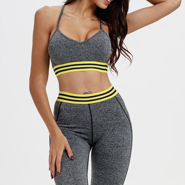 2019 two piece sport suit women yoga set solid color women yoga sports suit fitness track suit sportswear, White;red
2019 two piece sport suit women yoga set solid color women yoga sports suit fitness track suit sportswear, White;red