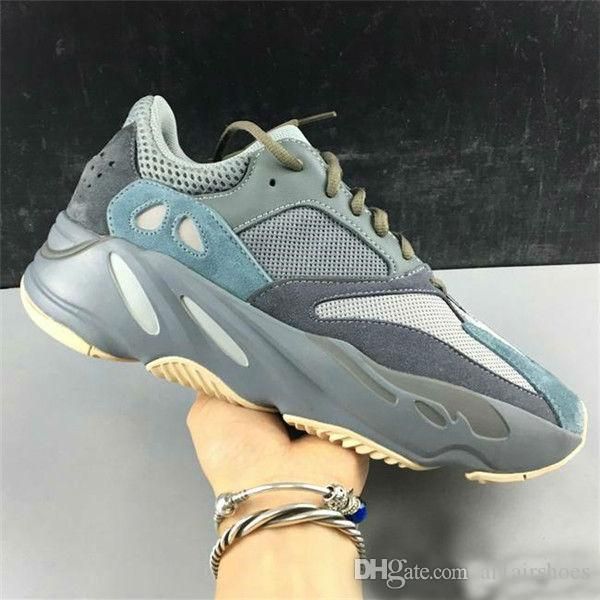 with box new 700 v2 wave runner teal blue vanta inertia kanye west running shoes men women sport shoes
with box new 700 v2 wave runner teal blue vanta inertia kanye west running shoes men women sport shoes