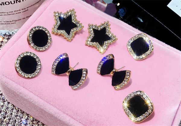 925 silver pin super flash earrings with diamond earrings female love fashion five-pointed star earrings
925 silver pin super flash earrings with diamond earrings female love fashion five-pointed star earrings
