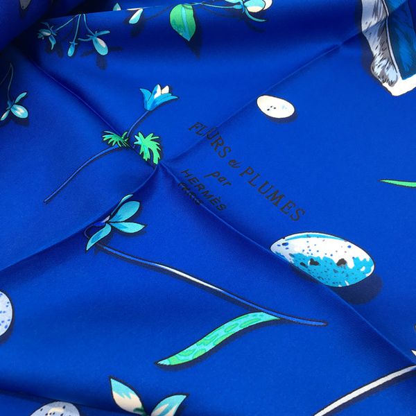wholesale- new style blue color pirnt flowers good quality 100% twill silk size: 90cm-90cm women's square scaves for women, Blue;gray
wholesale- new style blue color pirnt flowers good quality 100% twill silk size: 90cm-90cm women's square scaves for women, Blue;gray