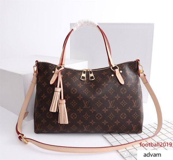 2020 women waist pack ladies handbag lady clutch purse shoulder bag size 35*24*14 cm n40022 01
2020 women waist pack ladies handbag lady clutch purse shoulder bag size 35*24*14 cm n40022 01