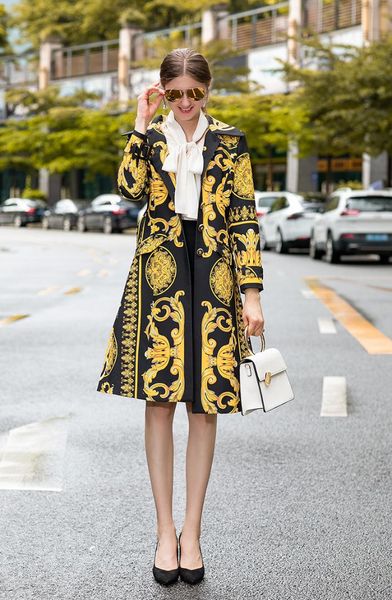 europe and america retro print women trench coat 2019 fall/winter elegant belt vintage coat women a728, Tan;black
europe and america retro print women trench coat 2019 fall/winter elegant belt vintage coat women a728, Tan;black