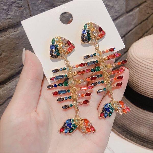 new woman drop earrings multicolor shiny rhinestone big fishbone long dangle earrings fashion accessories trendy jewelry, Silver
new woman drop earrings multicolor shiny rhinestone big fishbone long dangle earrings fashion accessories trendy jewelry, Silver