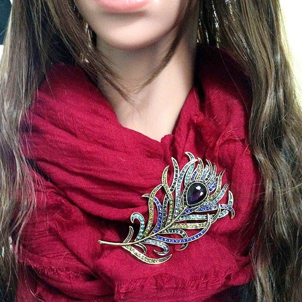 new arrival large women vintage feather bronze brooch pin antique gold crystal rhinestone metal jewelry accessory, Gray
new arrival large women vintage feather bronze brooch pin antique gold crystal rhinestone metal jewelry accessory, Gray