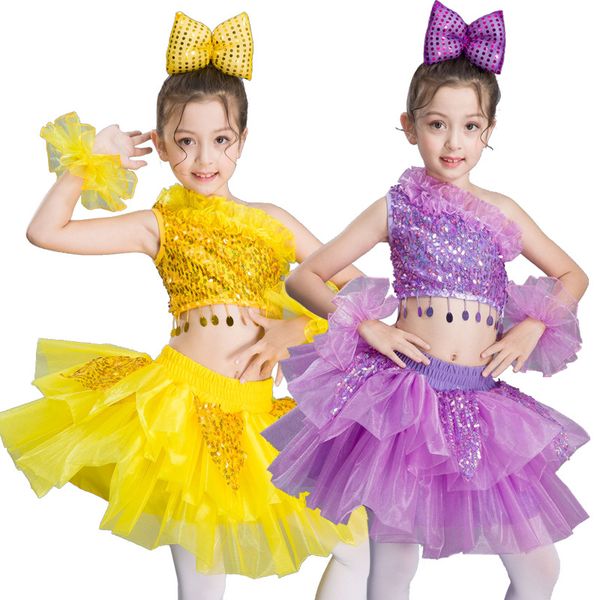 latin dress six one girl costume female poncho gauze sequins children's chorus dance performance clothing, Black;red
latin dress six one girl costume female poncho gauze sequins children's chorus dance performance clothing, Black;red