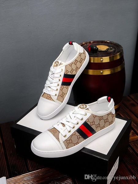 a1 высокого качества мужчины обувь моды luxury ace кроссовки bee snake tiger star вышивание кожа повседневная обувь кроссовки черный белый к, Black
a1 высокого качества мужчины обувь моды luxury ace кроссовки bee snake tiger star вышивание кожа повседневная обувь кроссовки черный белый к, Black