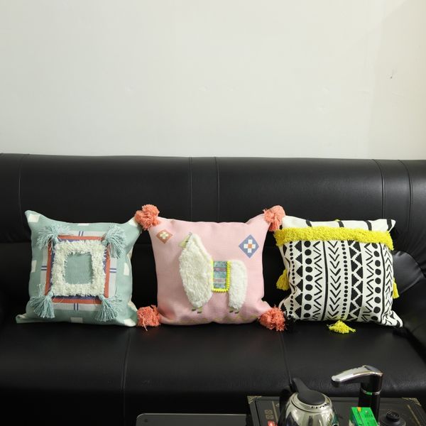 pillow nordic ins decorativos para sofa morocco geometric black & white tufted tassel pillowcase christmas case
pillow nordic ins decorativos para sofa morocco geometric black & white tufted tassel pillowcase christmas case