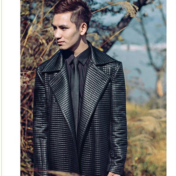 man trench coat long windbreaker men's woolen coat plaid medium long loose belt coats original large size clothes, Tan;black
man trench coat long windbreaker men's woolen coat plaid medium long loose belt coats original large size clothes, Tan;black