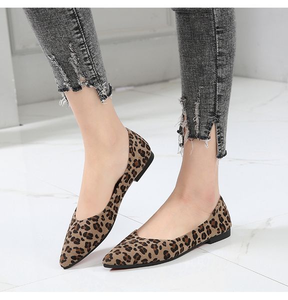 soft sole single shoes womens 2019 new spring shallow korean version versatile retro leopard print pointy lazy shoes flat women, Black
soft sole single shoes womens 2019 new spring shallow korean version versatile retro leopard print pointy lazy shoes flat women, Black
