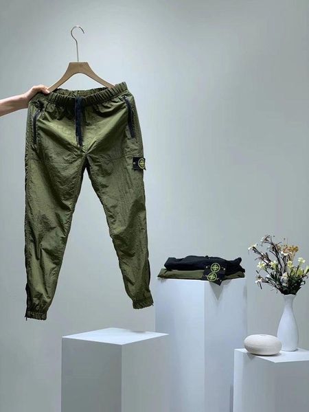 19 men trou er retro ca ual de igner weat pant double breathable comfortable oft metal nylon feet zipper ela tic running pant
19 men trou er retro ca ual de igner weat pant double breathable comfortable oft metal nylon feet zipper ela tic running pant