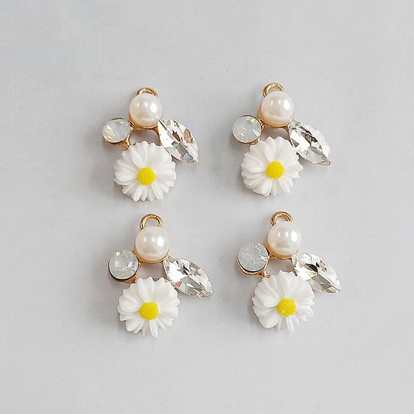 10pcs 22*23mm metal alloy kc gold crystal rhinestone flowers pendant connectors charm diy jewelry accessories, Blue;slivery
10pcs 22*23mm metal alloy kc gold crystal rhinestone flowers pendant connectors charm diy jewelry accessories, Blue;slivery