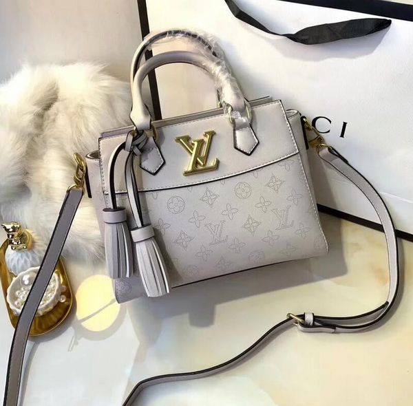 Bolsa de Ombro tshstore168
Bolsa de Ombro tshstore168