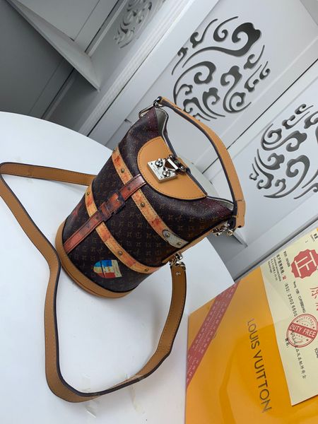 two colbag crossbody bag designer handbags women luxury leather totes calfskin leather most cost effective prices on the market size22 23 14
two colbag crossbody bag designer handbags women luxury leather totes calfskin leather most cost effective prices on the market size22 23 14