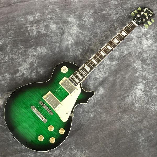 2020 electric guitar, maple veneer, green paint, chrome fittings, rosewood fingerboard. ing
2020 electric guitar, maple veneer, green paint, chrome fittings, rosewood fingerboard. ing