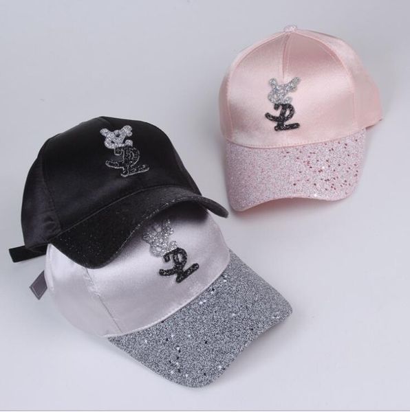 Gosha rubchinskiy snapback Cap Adjustable Designer hats men women Casquettes de baseball cap D2 gorras golf Ball Caps hip hop dad hat 001
Gosha rubchinskiy snapback Cap Adjustable Designer hats men women Casquettes de baseball cap D2 gorras golf Ball Caps hip hop dad hat 001