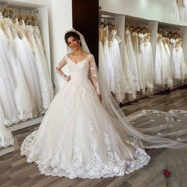 custom long sleeves lace wedding dresses 2019 with appliques v neck sweep train lace up back tulle wedding bridal gowns, White
custom long sleeves lace wedding dresses 2019 with appliques v neck sweep train lace up back tulle wedding bridal gowns, White