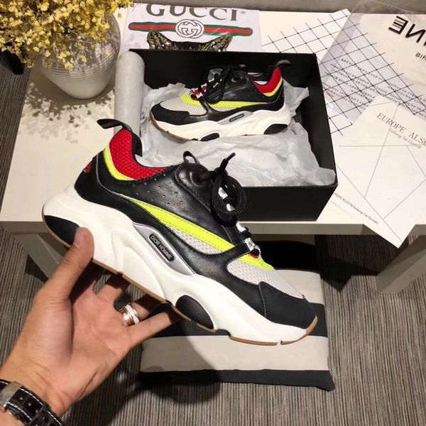 2020 new m1high-quality women's casual sports shoes socks shoes couple models, fashionable wild flat shoes, box number 38-45
2020 new m1high-quality women's casual sports shoes socks shoes couple models, fashionable wild flat shoes, box number 38-45