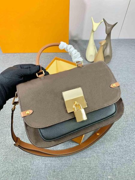 new fashion luxury designer woman handbag cross body bags shoulder genuine leather tote purse bags cowhide gold metal lock
new fashion luxury designer woman handbag cross body bags shoulder genuine leather tote purse bags cowhide gold metal lock