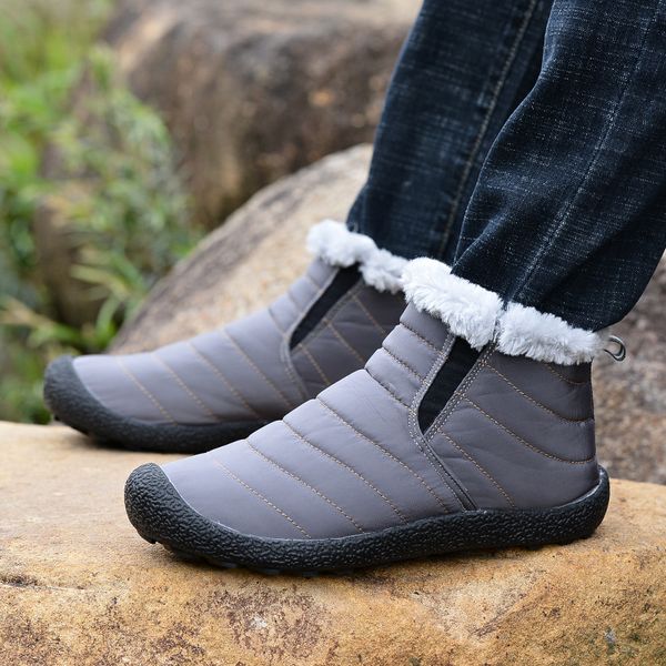 men snow boots male warming fabric slip-on ankle boots winter keep warm antiskid bottom father shoes chaussure homme, Black
men snow boots male warming fabric slip-on ankle boots winter keep warm antiskid bottom father shoes chaussure homme, Black