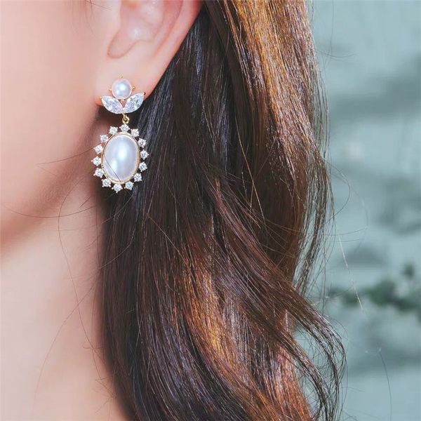 mengjiqiao 2019 new fashion ear accessories big oval simulated pearl drop dangle earrings flower crystal flower party oorbellen, Golden;silver 
mengjiqiao 2019 new fashion ear accessories big oval simulated pearl drop dangle earrings flower crystal flower party oorbellen, Golden;silver
