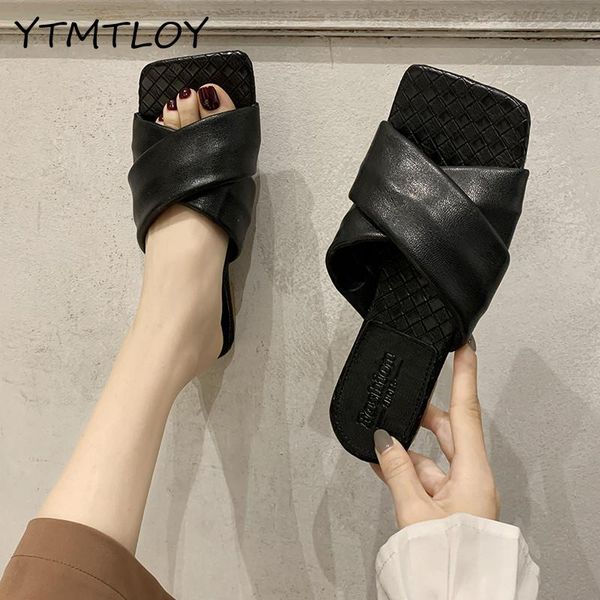 summer woman shoes female flat slippers women flat slippers casual sandals women 2020 leather square toe, Black
summer woman shoes female flat slippers women flat slippers casual sandals women 2020 leather square toe, Black