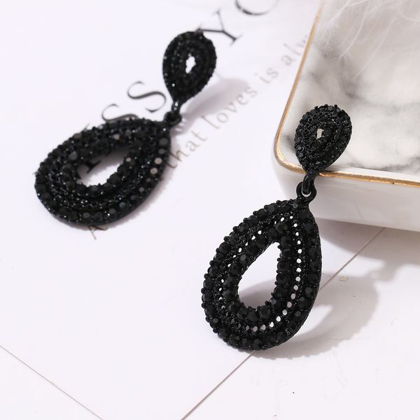 2020 z new black drop-shaped middle hollow black rhinestone stud earrings birthday party gift ing, Golden;silver
2020 z new black drop-shaped middle hollow black rhinestone stud earrings birthday party gift ing, Golden;silver
