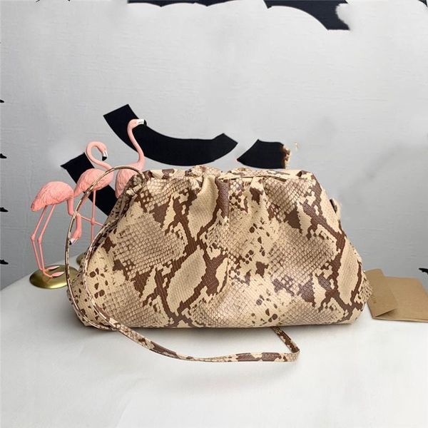 1 214 high-end ladies luxury leather bag symbol of successful women guarantee designer classic style1 1
1 214 high-end ladies luxury leather bag symbol of successful women guarantee designer classic style1 1