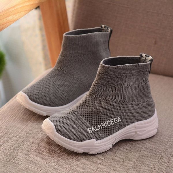 2019 fashion kids casual shoes 1 to 3 years old baby sports shoes boys and girls running newborn soft, Black
2019 fashion kids casual shoes 1 to 3 years old baby sports shoes boys and girls running newborn soft, Black