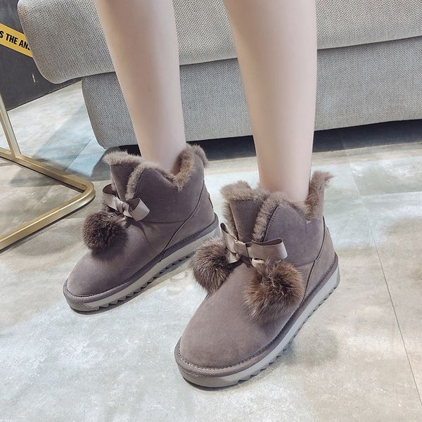 2019 winter plus velvet really hair ball women's snow boots fashion short tube thick bottom thick velvet warm cotton shoes, Black
2019 winter plus velvet really hair ball women's snow boots fashion short tube thick bottom thick velvet warm cotton shoes, Black