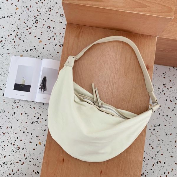 2020 new fashion women canvas messenger bag large women's handbag female shoulder bag
2020 new fashion women canvas messenger bag large women's handbag female shoulder bag