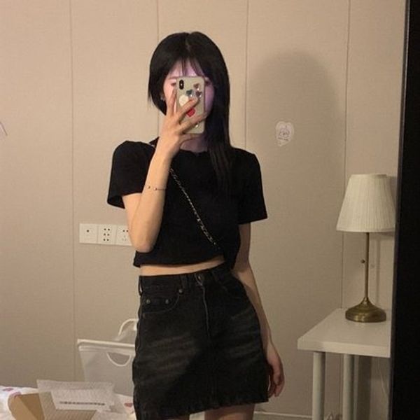 ins super fire white short-sleeved t-shirt women's fashion slim slim navel student short t-shirt shorts and shorts
ins super fire white short-sleeved t-shirt women's fashion slim slim navel student short t-shirt shorts and shorts