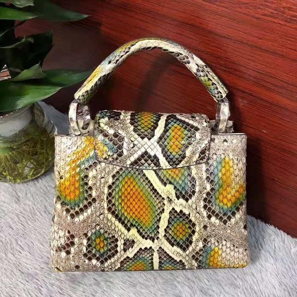 100% real/genuine snake skin women tote handbag colorful python skin lady shoulder bag with cow lining 2019 newly design
100% real/genuine snake skin women tote handbag colorful python skin lady shoulder bag with cow lining 2019 newly design