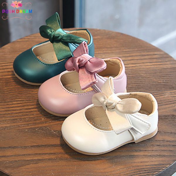 posh dream girls spring and autumn pu toddler princess leather 1-3 year old soft bottom baby girl shoes y190529, Black;red
posh dream girls spring and autumn pu toddler princess leather 1-3 year old soft bottom baby girl shoes y190529, Black;red