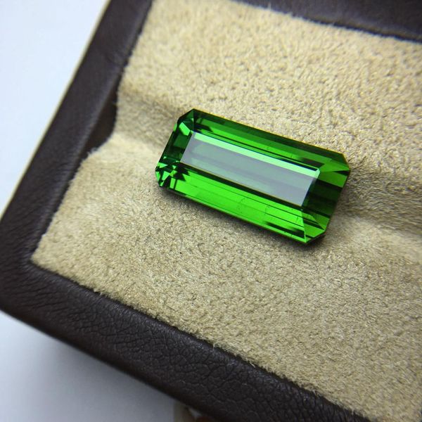 mele natural green tourmaline for jewelry making,18.1mmx9.07mmx6.8mm 11.15ct square cut loose gemstone diy ring or pendant, Black
mele natural green tourmaline for jewelry making,18.1mmx9.07mmx6.8mm 11.15ct square cut loose gemstone diy ring or pendant, Black