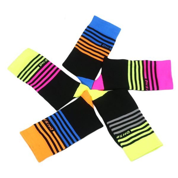 professional riding cycling socks breathable outdoor exercise sports socks compression athletic for men ss, Black
professional riding cycling socks breathable outdoor exercise sports socks compression athletic for men ss, Black