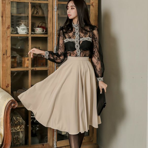 brand designer runway vintage two piece set for women black lace blouse and big swing solid skirt ladies 2 piece set plus size, White
brand designer runway vintage two piece set for women black lace blouse and big swing solid skirt ladies 2 piece set plus size, White