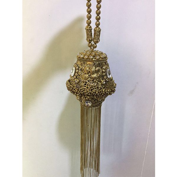 сумки doyutig индия стиль женская hand-made rhinestone бусины клатчи lady vintage плетение длинные кисточки вечер для свадьбы f702 cj191213
сумки doyutig индия стиль женская hand-made rhinestone бусины клатчи lady vintage плетение длинные кисточки вечер для свадьбы f702 cj191213