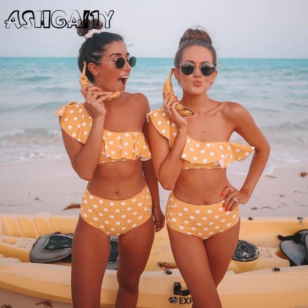 ashgaily 2020 new bikini one should swimwear women swimsuit ruffle beach wear dot push up bathing suits femme biquini
ashgaily 2020 new bikini one should swimwear women swimsuit ruffle beach wear dot push up bathing suits femme biquini