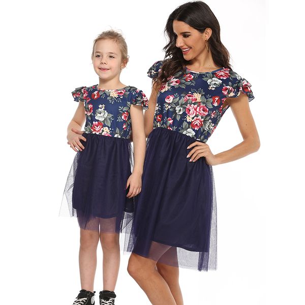 коротких рукава моды матери дочь matching платье лоскутного mesh family look мамочка и me мама и ребенок цветочная эпикировка, Blue
коротких рукава моды матери дочь matching платье лоскутного mesh family look мамочка и me мама и ребенок цветочная эпикировка, Blue